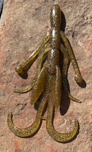 Load image into Gallery viewer, 6 Inch Alien Creature - 3 PK
